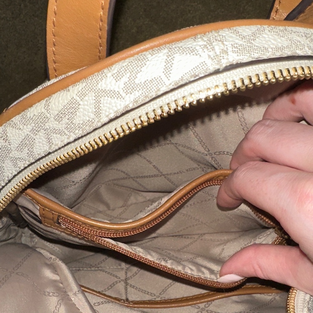 Authentic Mini Backpack - Picture 5 of 9
